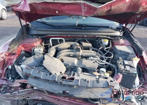 2018 Subaru Outback 2.5I Premium z USA, uszkodzony, nr VIN 4S4BSACC2J3384907